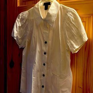 Karen Kane XL slimming white black button down shirt.